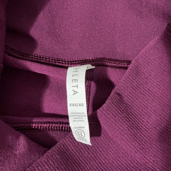 NEW Athleta Warp Knit 7/8 Tight - Picture 6 of 10